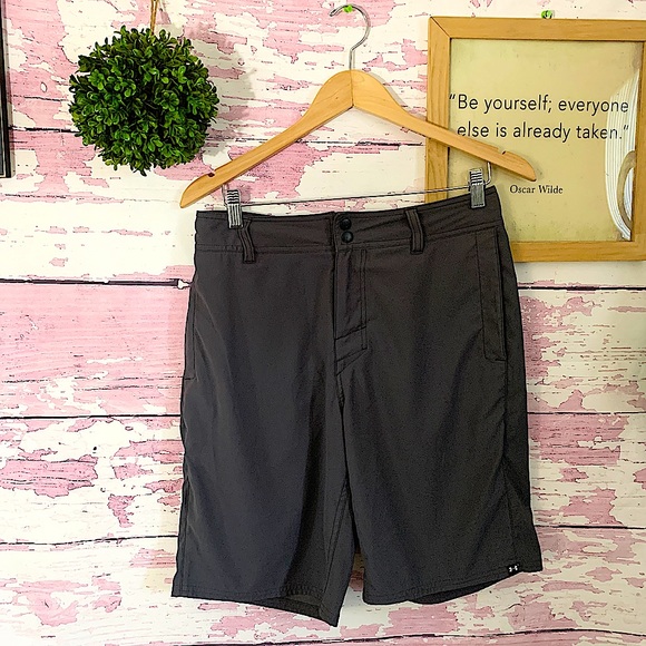 Under Armour Other - UNDER ARMOUR UA Men’s Gray Loose Fit Shorts 30